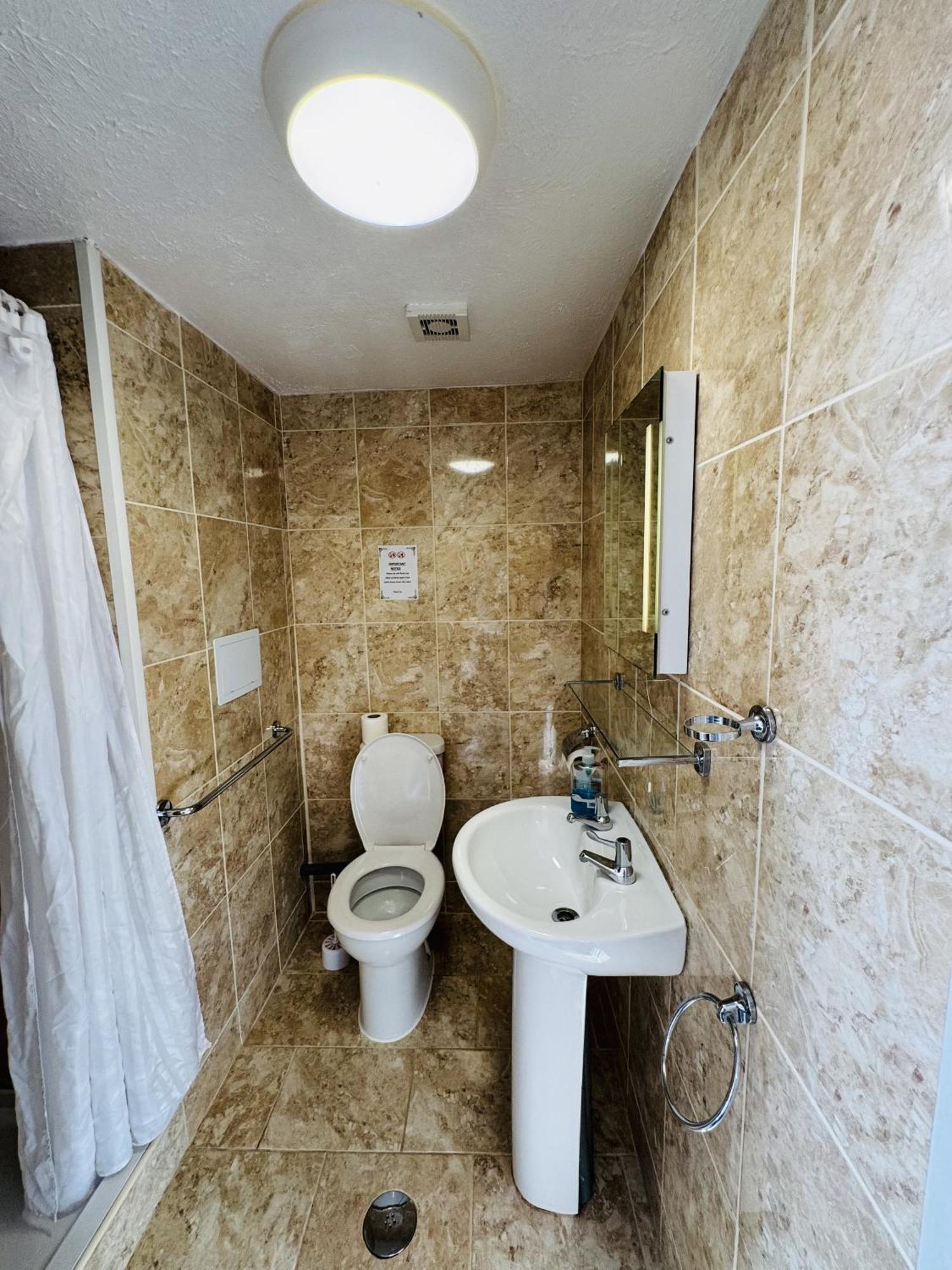 Carlton Court Hotel Eastbourne Quarto foto