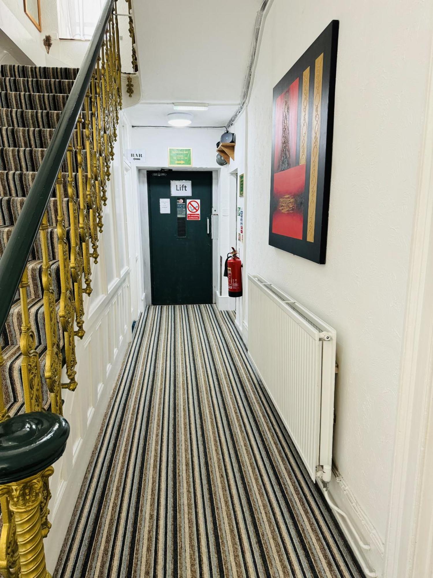 Carlton Court Hotel Eastbourne Exterior foto
