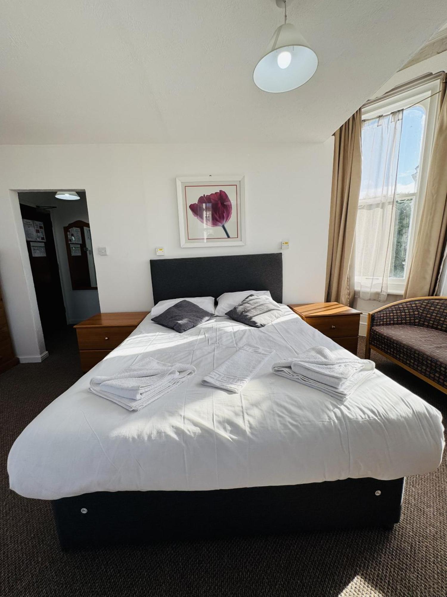 Carlton Court Hotel Eastbourne Quarto foto